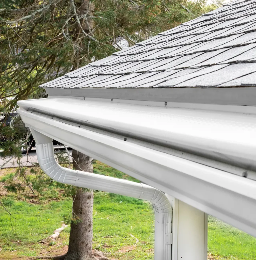 Seamless gutters and gutter guards in Madison Wisconsin